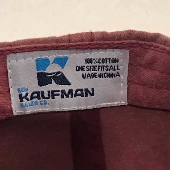 Kaufman for Nassau Bahamas on Adjustable Maroon Travel & Beach Baseball Cap - Picture 2 of 12